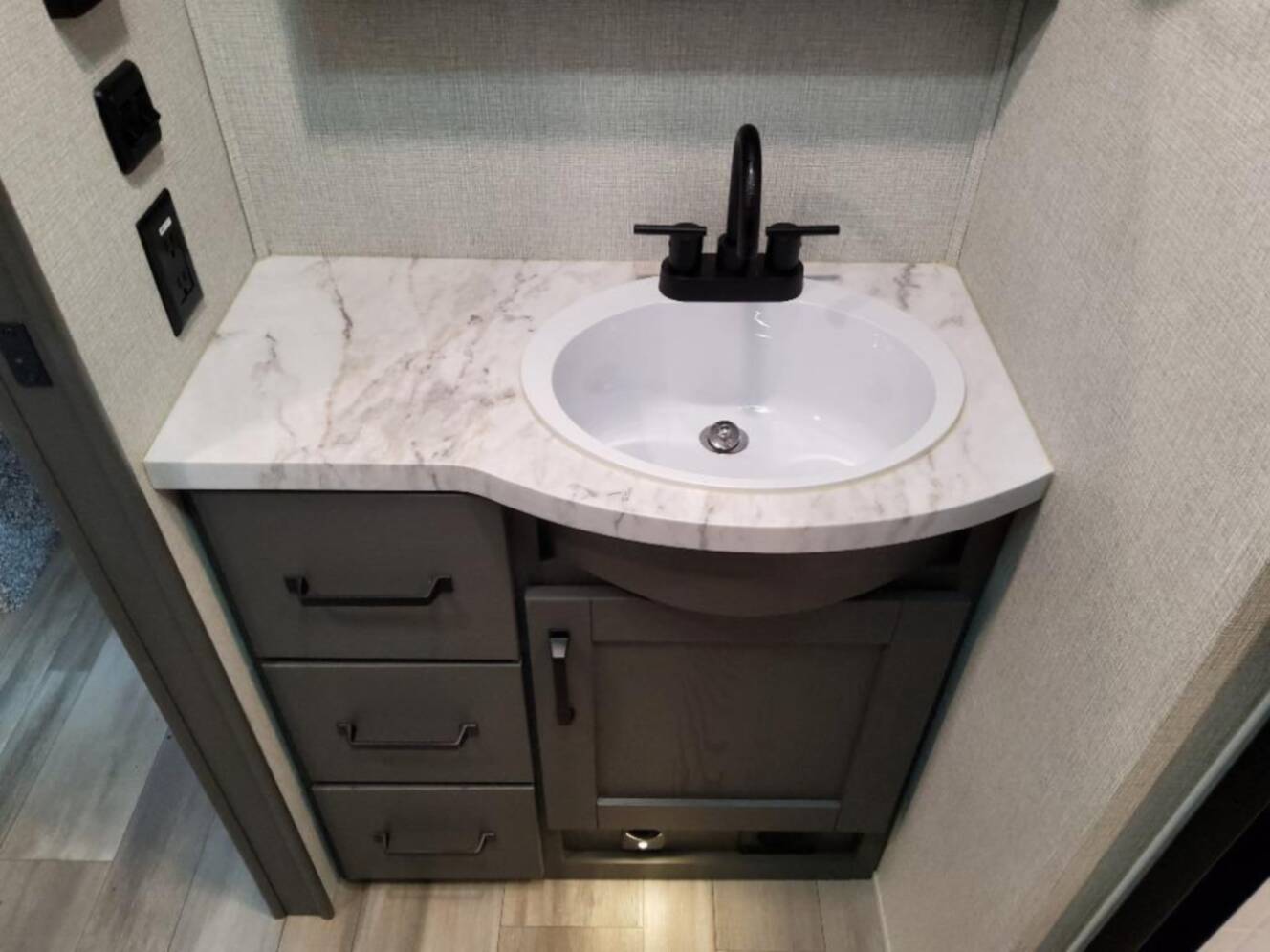 A photo of this 2024 Grand Design Reflection 100 Series 22RK