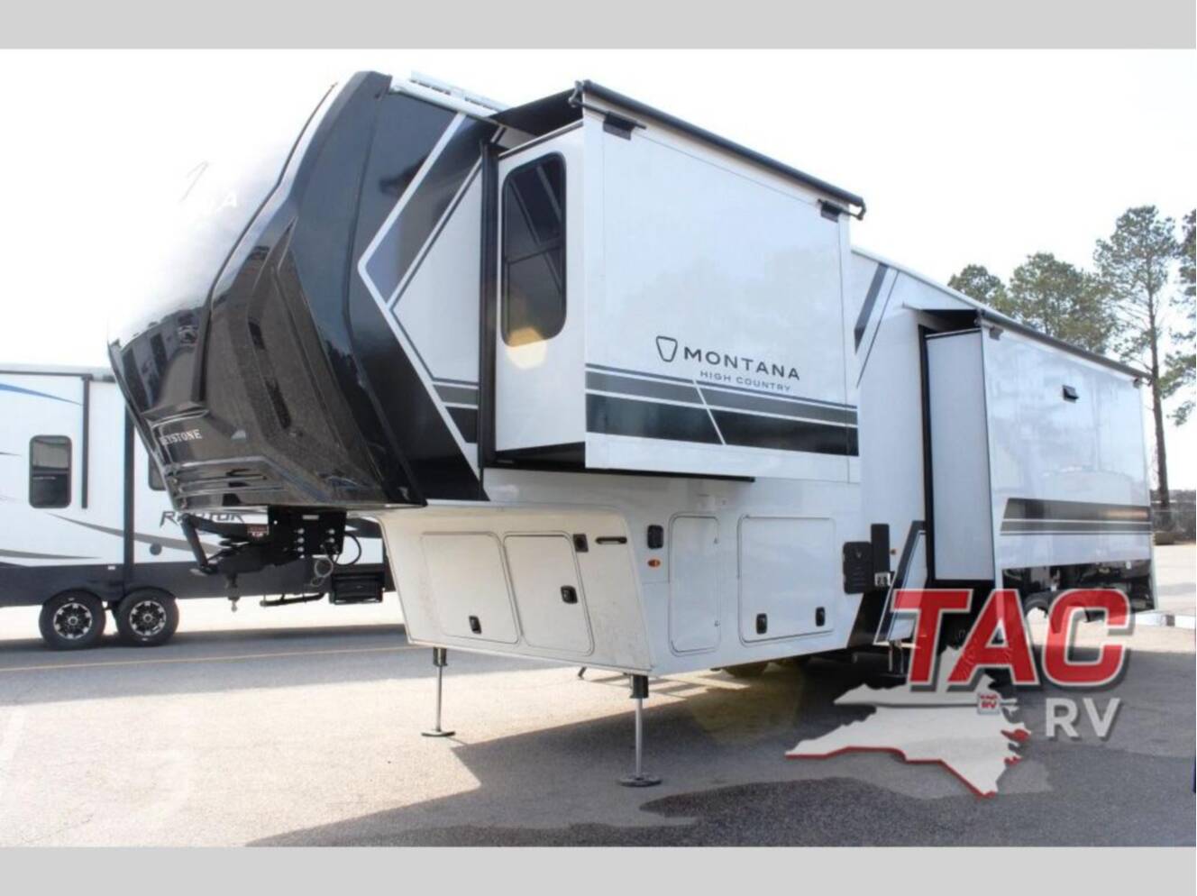A photo of this 2026 Keystone Rv Montana High Country 290RL
