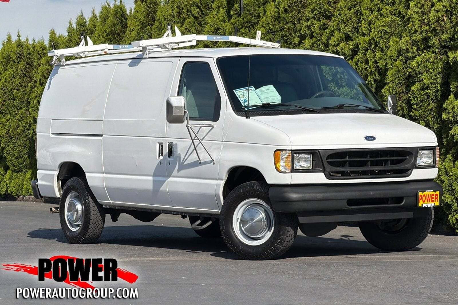2002 FORD ECONOLINE in Sublimity, OR