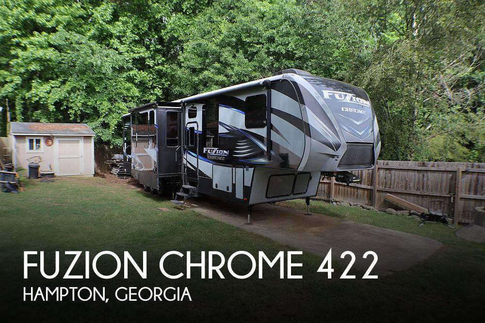 2016 Keystone Fuzion Chrome 422 Fifth Wheel Toy Hauler RV