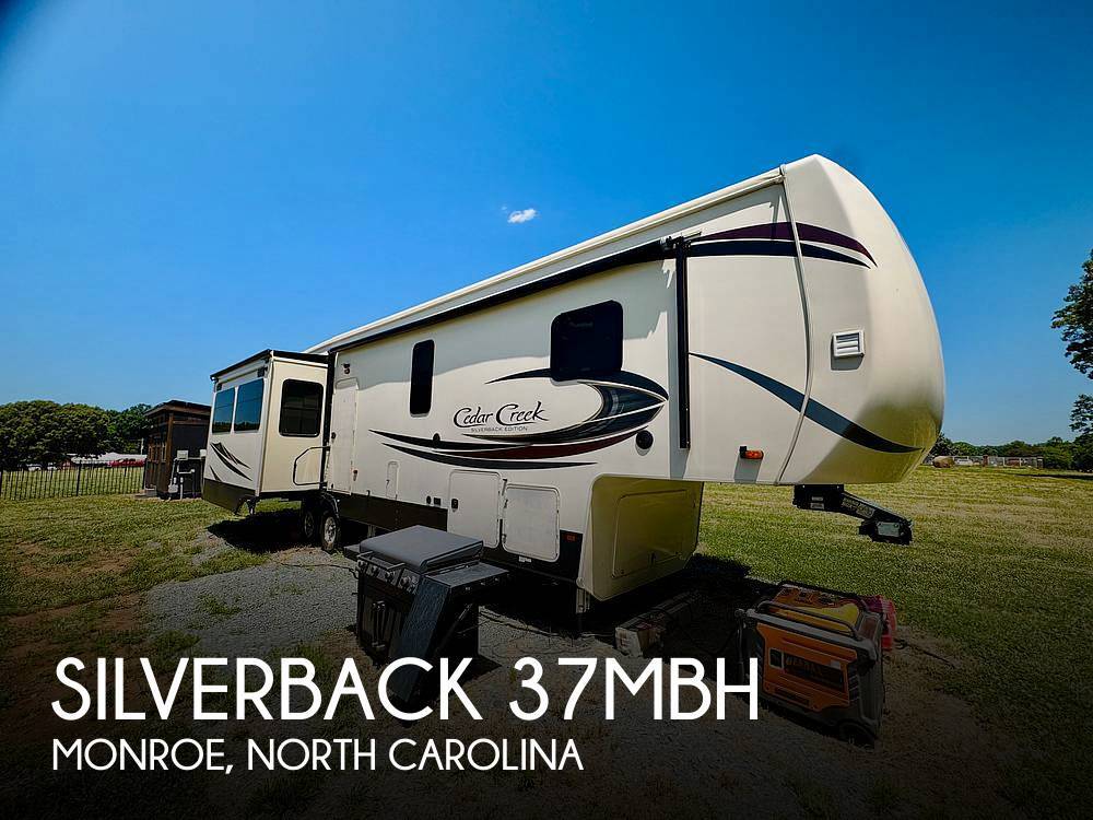 2020 Cedar Creek Silverback 37MBH RV