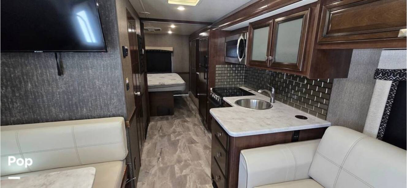 A photo of this 2021 Fleetwood Flair 29M