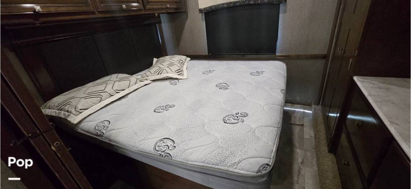 A photo of this 2021 Fleetwood Flair 29M