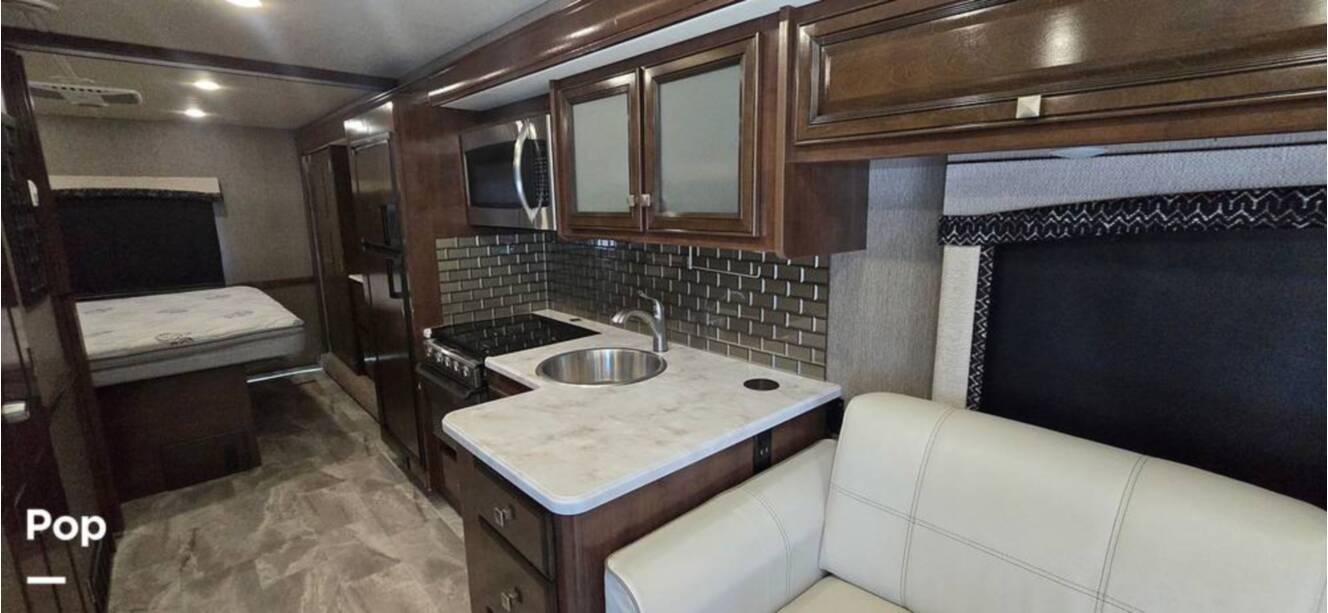 A photo of this 2021 Fleetwood Flair 29M