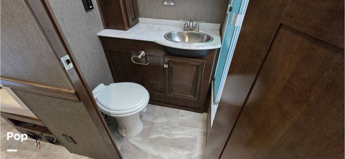 A photo of this 2021 Fleetwood Flair 29M