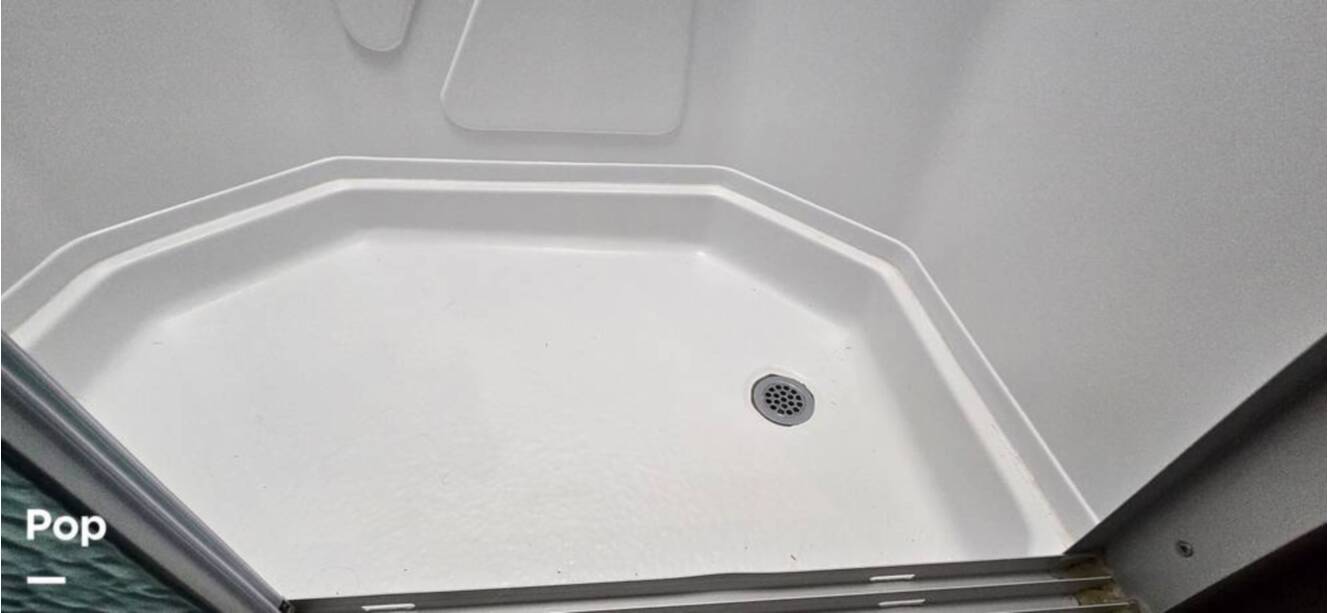 A photo of this 2021 Fleetwood Flair 29M