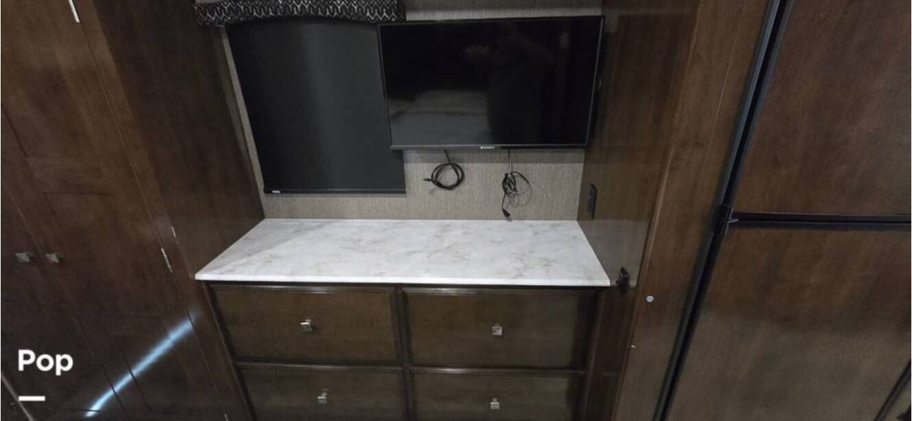 A photo of this 2021 Fleetwood Flair 29M