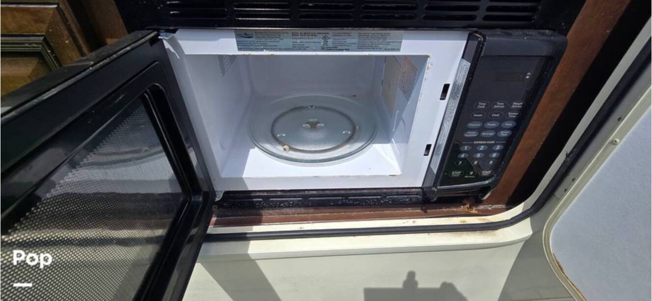 A photo of this 2021 Fleetwood Flair 29M