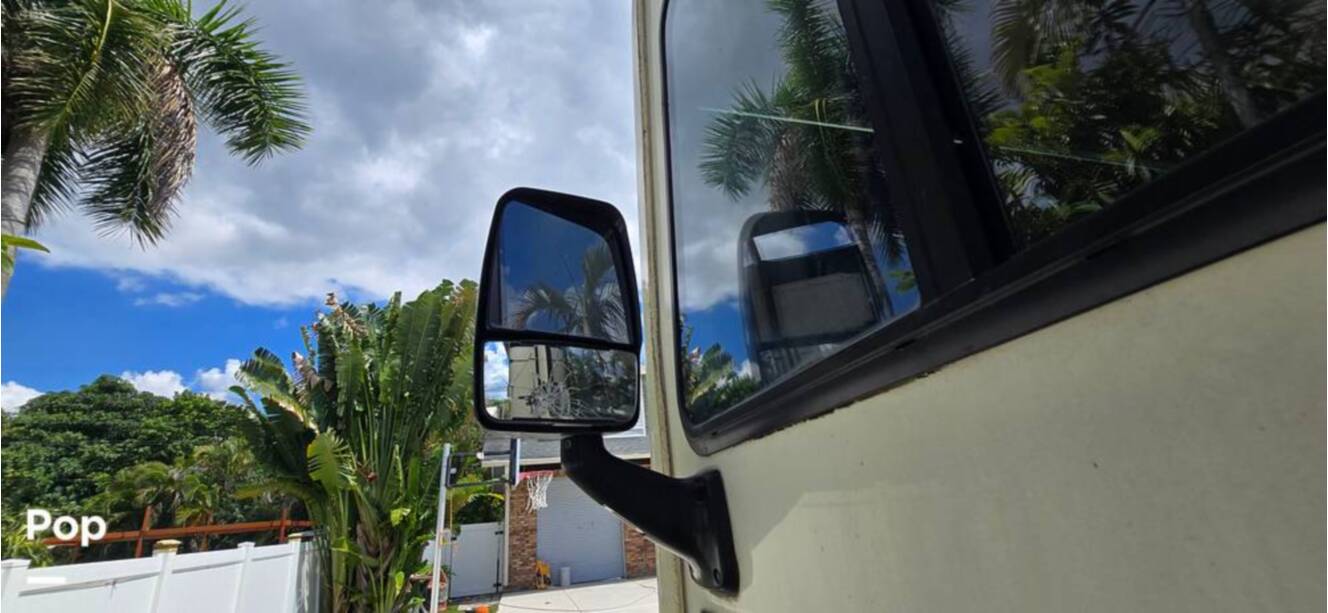 A photo of this 2021 Fleetwood Flair 29M