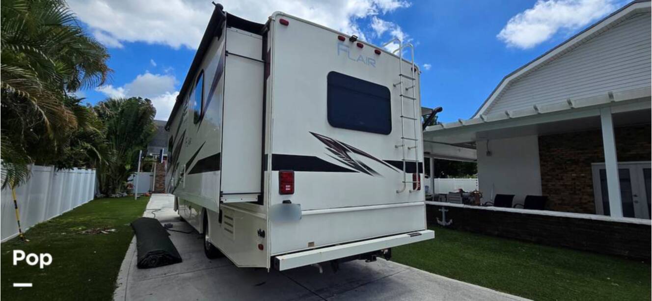 A photo of this 2021 Fleetwood Flair 29M