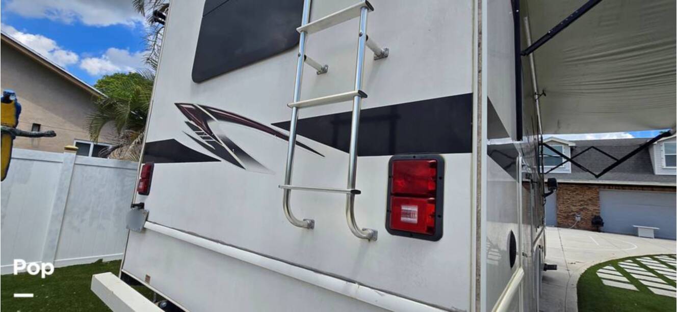 A photo of this 2021 Fleetwood Flair 29M