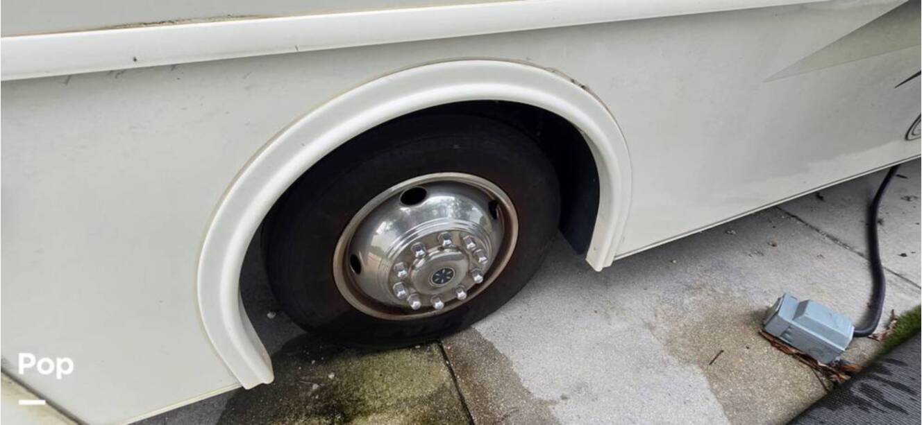 A photo of this 2021 Fleetwood Flair 29M