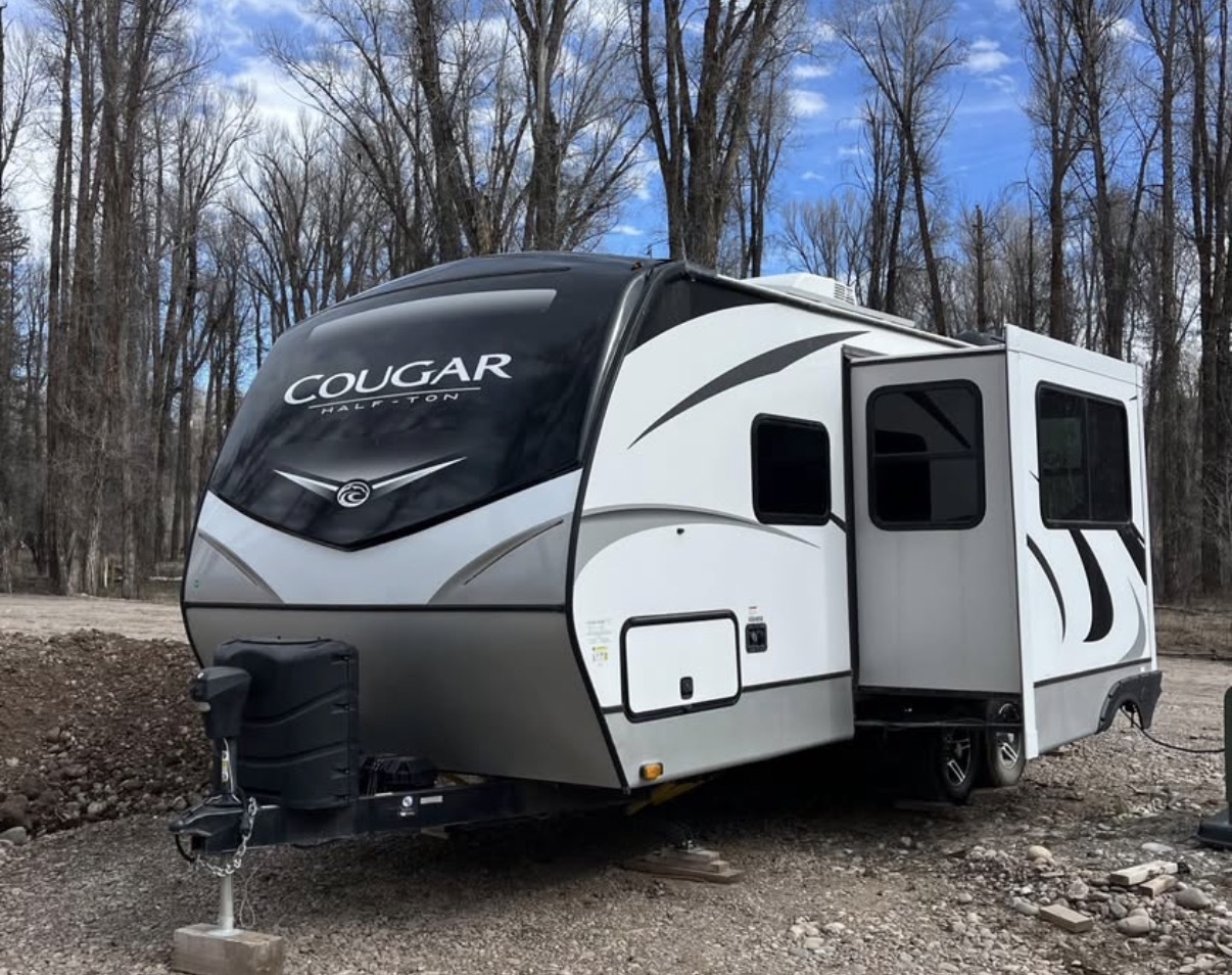 2021 Keystone COUGAR HALF-TON 22RBS RV
