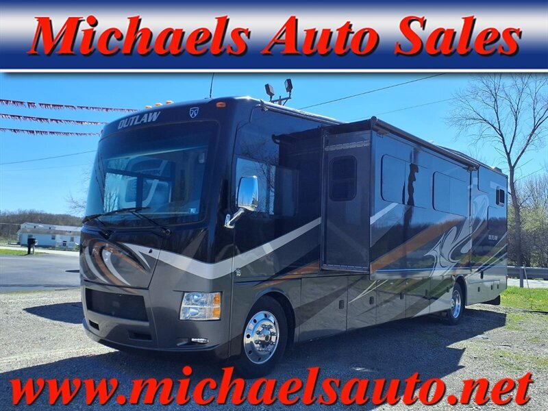 2016 Thor Motor Coach OUTLAW 37LS RV