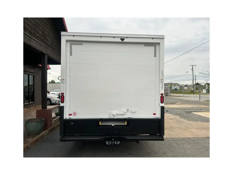 2021 GMC G3500