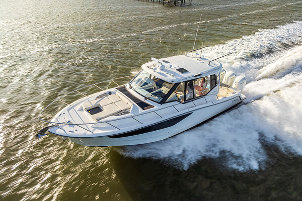 2026 Boston Whaler 405 CONQUEST in south haven MI