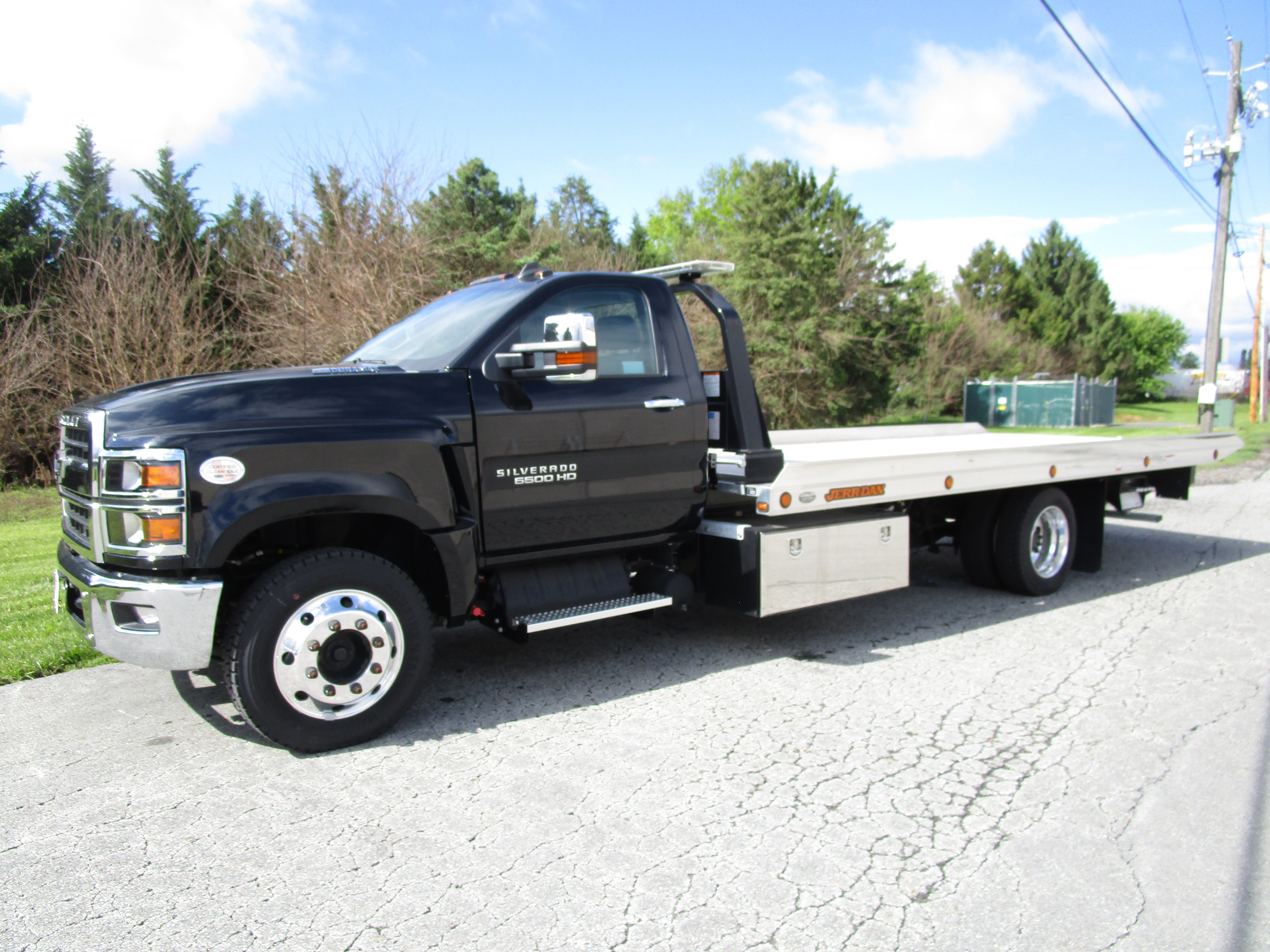 2023 CHEVROLET SILVERADO 6500MD in Columbia, PA