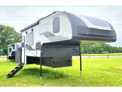 2024 PALOMINO Real Lite HS-1916