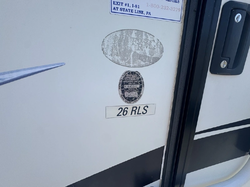 2012 FOREST RIVER FLAGSTAFF 26RLSS