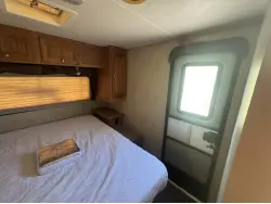 2012 FOREST RIVER FLAGSTAFF 26RLSS