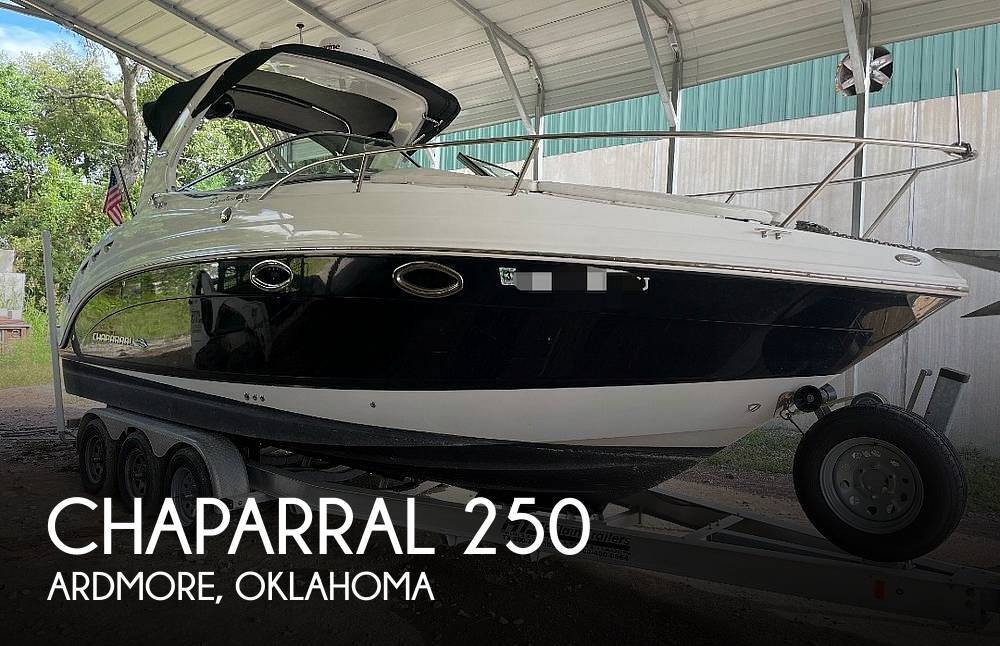 2008 Chaparral Signature 250 Express Cruiser Boat boat