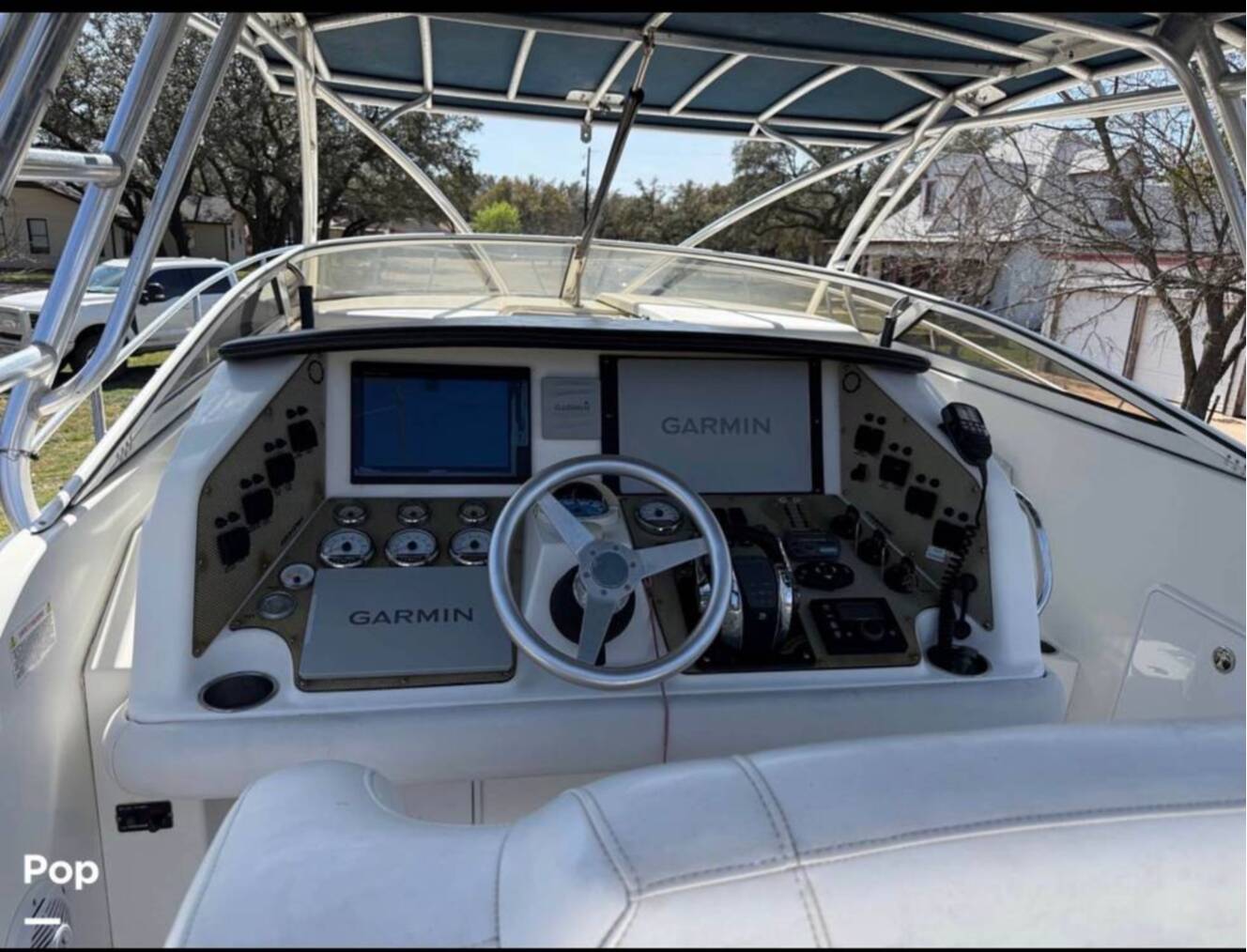 A photo of this 2009 Fountain LX 38
