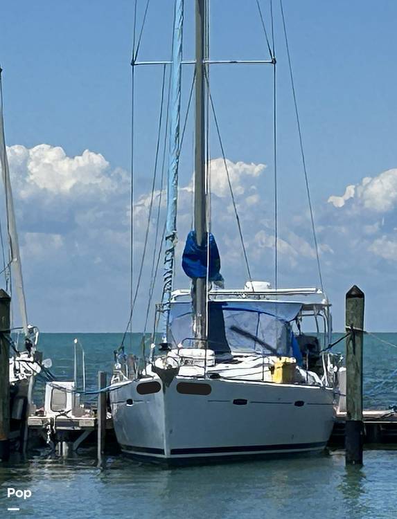 2011 Beneteau OCEANIS 40 51.1 in marathon FL