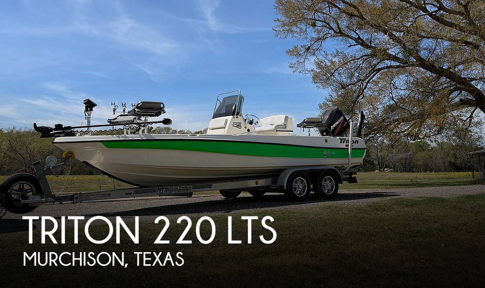2005 Triton 220 LTS in murchison TX