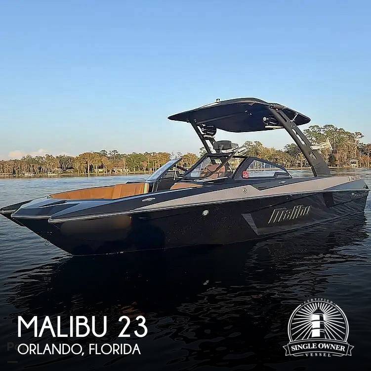 2020 Malibu 23 MXZ Black & Gold Edition Ski and Wakeboard Boat boat