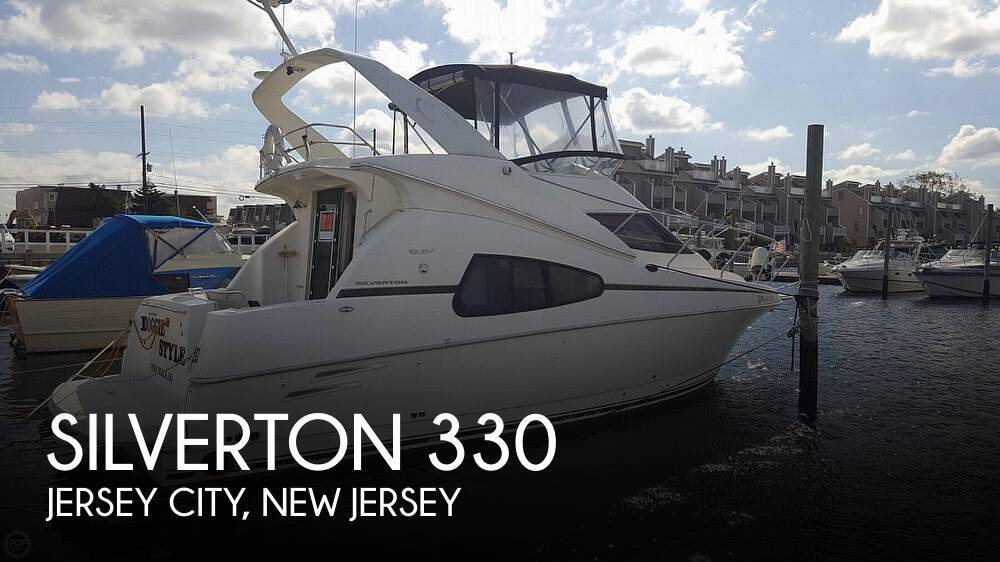 2001 Silverton Sport Bridge 330 in jersey city NJ