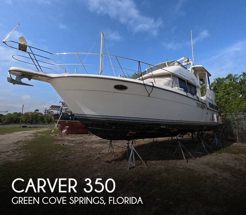 1993 Carver 350 Aft Cabin in green cove springs FL