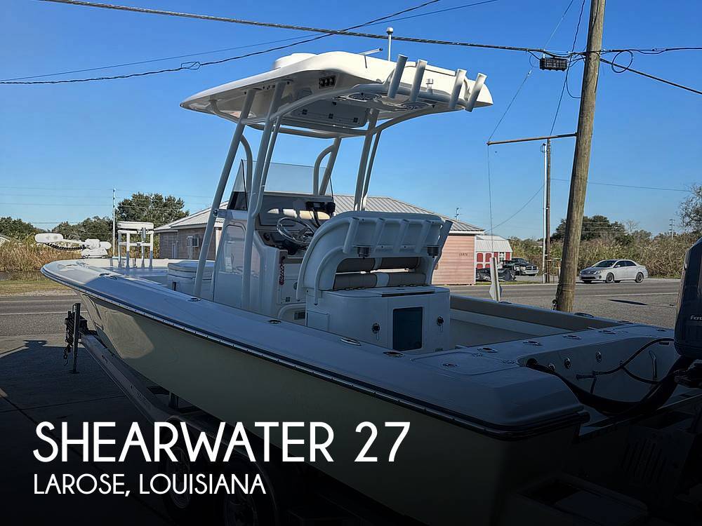 2016 Shearwater 27 LTZ Limited Edition Center Console Boat boat