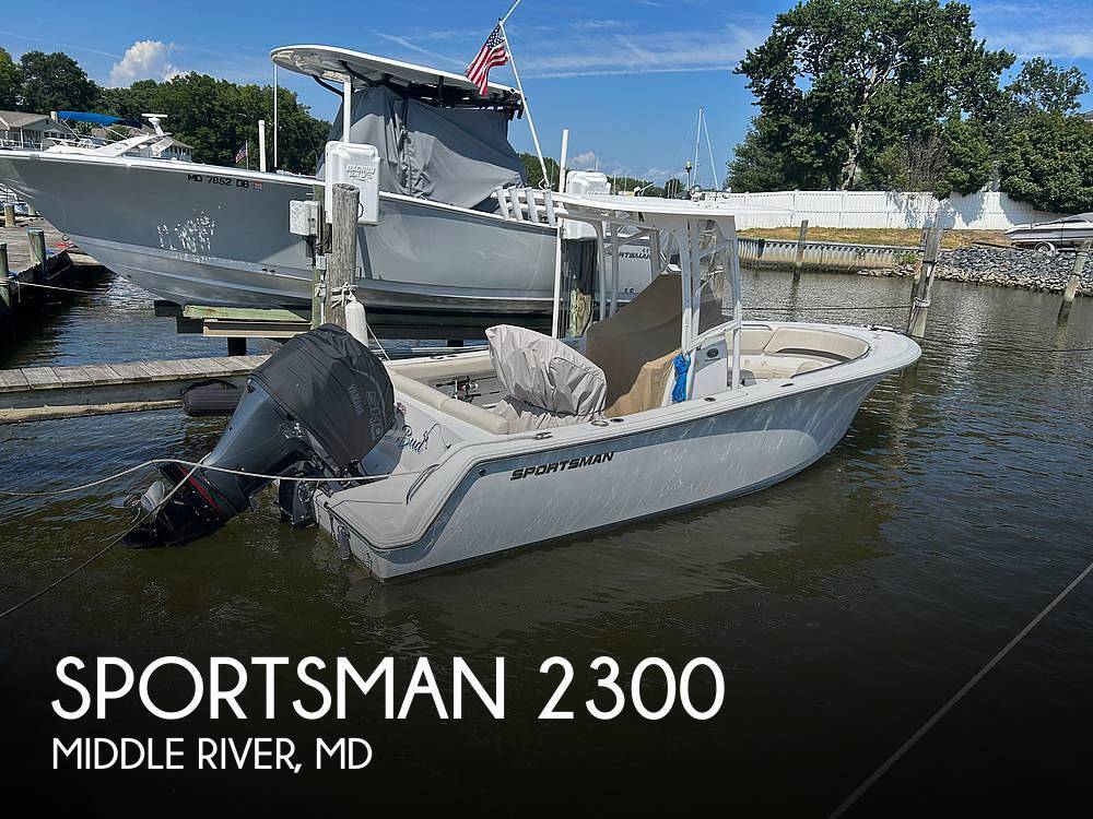 2014 Sportsman 2300 Heritage Center Console Boat boat