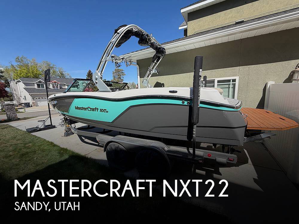 2018 Mastercraft NXT22 Ski and Wakeboard Boat boat