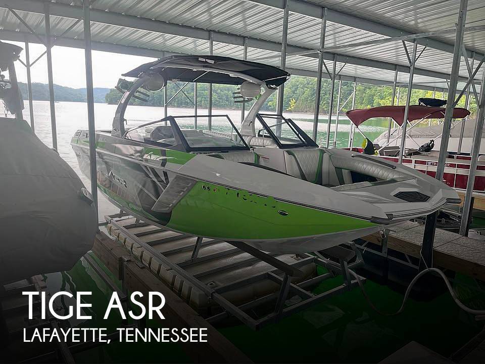 2015 Tige ASR Ski and Wakeboard Boat boat