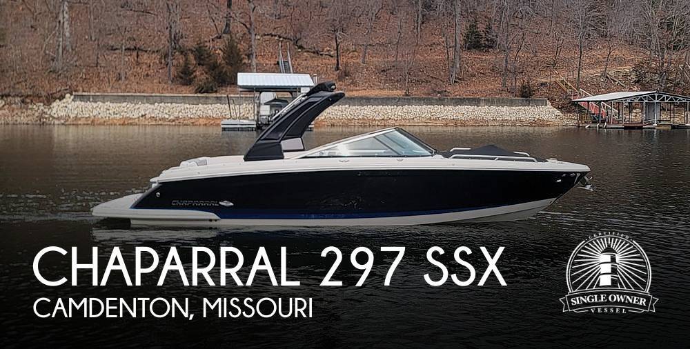 2019 Chaparral 297 SSX Bowrider Boat boat