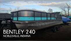 2024 Bentley Swingback 240 Pontoon Boat boat