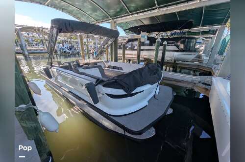 2024 Manitou Cruise Max 22 SGP 575 22 MAX SWITCHBACK in port charlotte FL