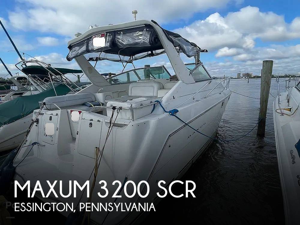 1997 Maxum 3200 SCR in essington PA