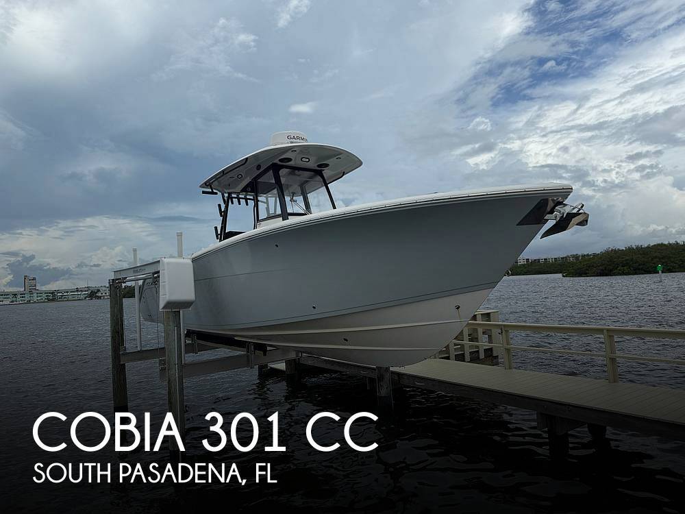 2018 Cobia 301 CC Center Console Boat boat