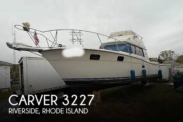 1989 Carver Convertible 3227 in riverside RI