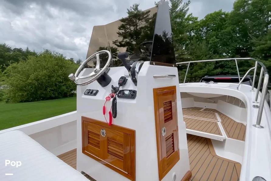 2026 Metan Marine Classic Collection Pelham Bay 21-Special Edition in lakeville MA