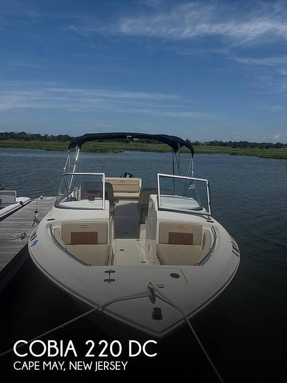 2024 Cobia 220 DC in cape may NJ