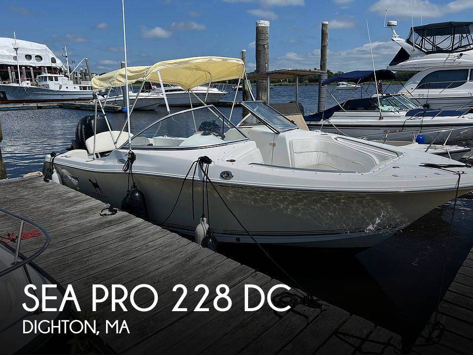 2008 Sea Pro 228 DC in dighton MA