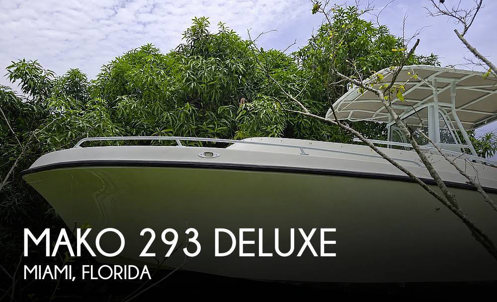 1995 Mako 293 Deluxe in miami FL