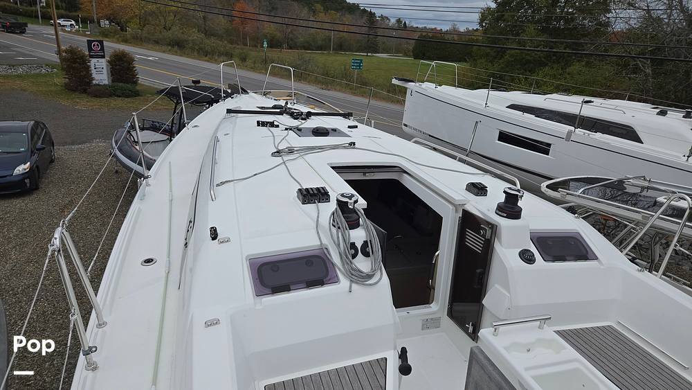 2024 Beneteau Oceanis 34.1 51.1 in rockport ME