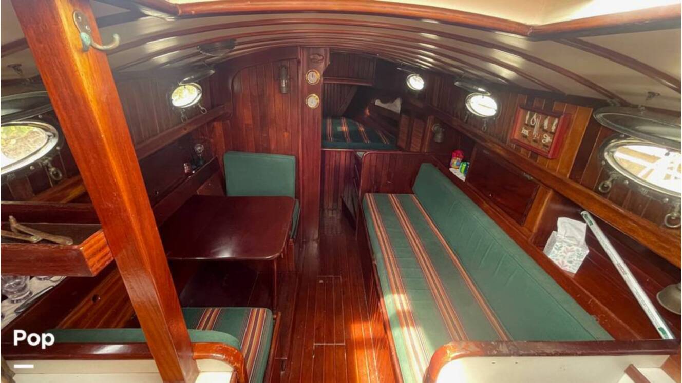 A photo of this 1989 Parkins H-28