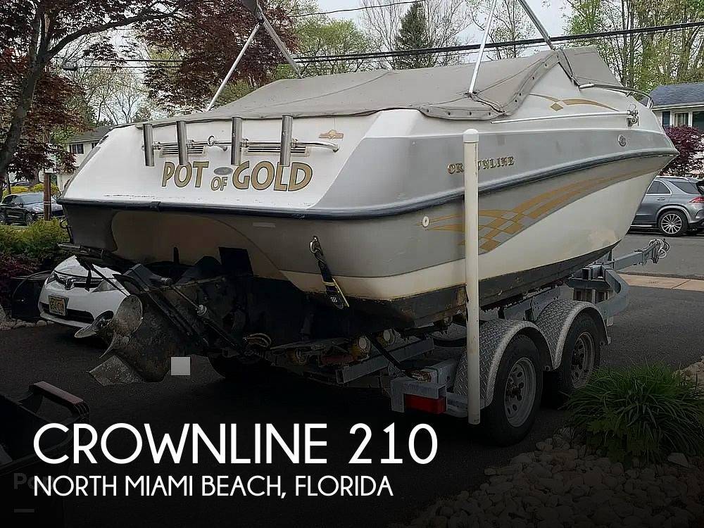 1999 Crownline 210 in north miami beach FL