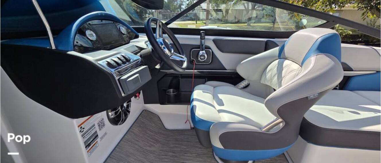 A photo of this 2019 Regal 2100 RX