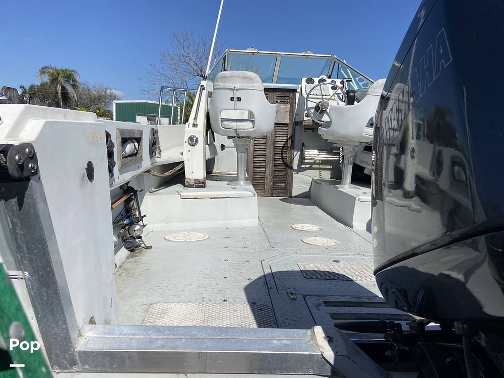 1986 Wellcraft 230 Sportsman 220 in stuart FL